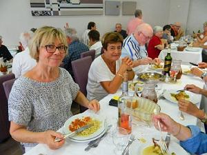 AOBR 2015 08 12 AU 16 LOURDES 1 REPAS A L HOTEL (7)